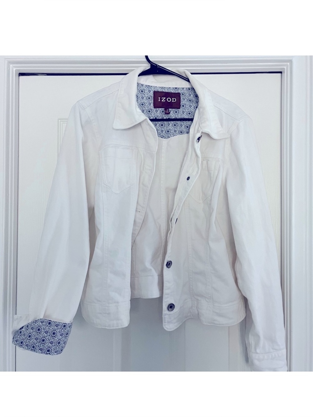 IIzod white denim coat